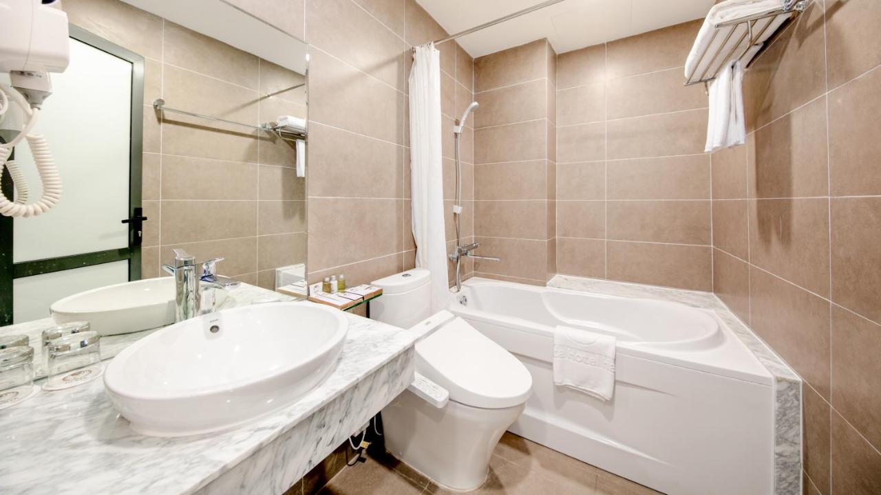 Nesta Serviced Apartment Ly Thuong Kiet Hanoi Buitenkant foto